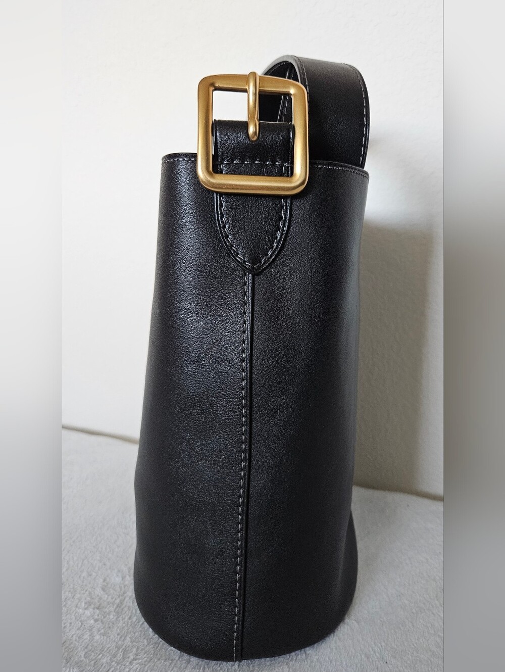 Coach Bleeker Bucket Bag - Black - Picture 4 of 15